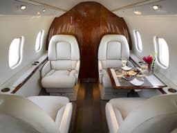 Learjet 60 N743LG