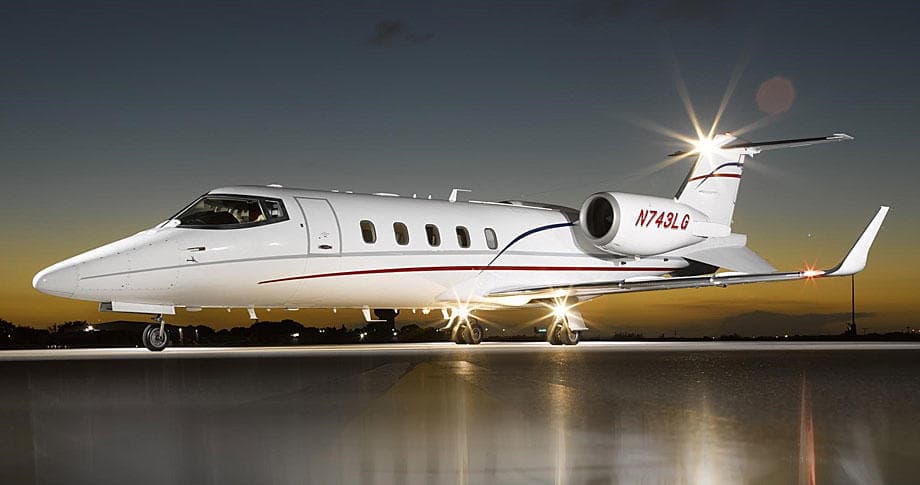Learjet 60 N743LG