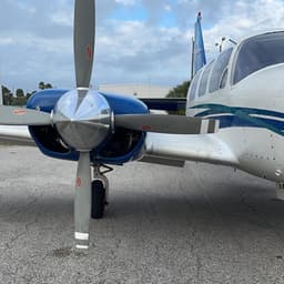 Piper PA-31-325 Navajo C/R N748NP