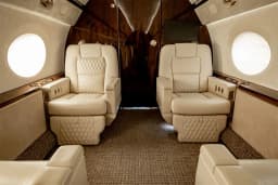 Gulfstream G550 N74VW