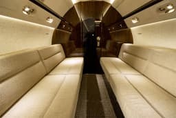 Gulfstream G550 N74VW
