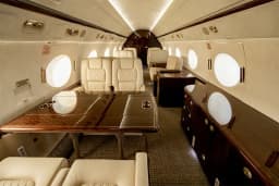 Gulfstream G550 N74VW