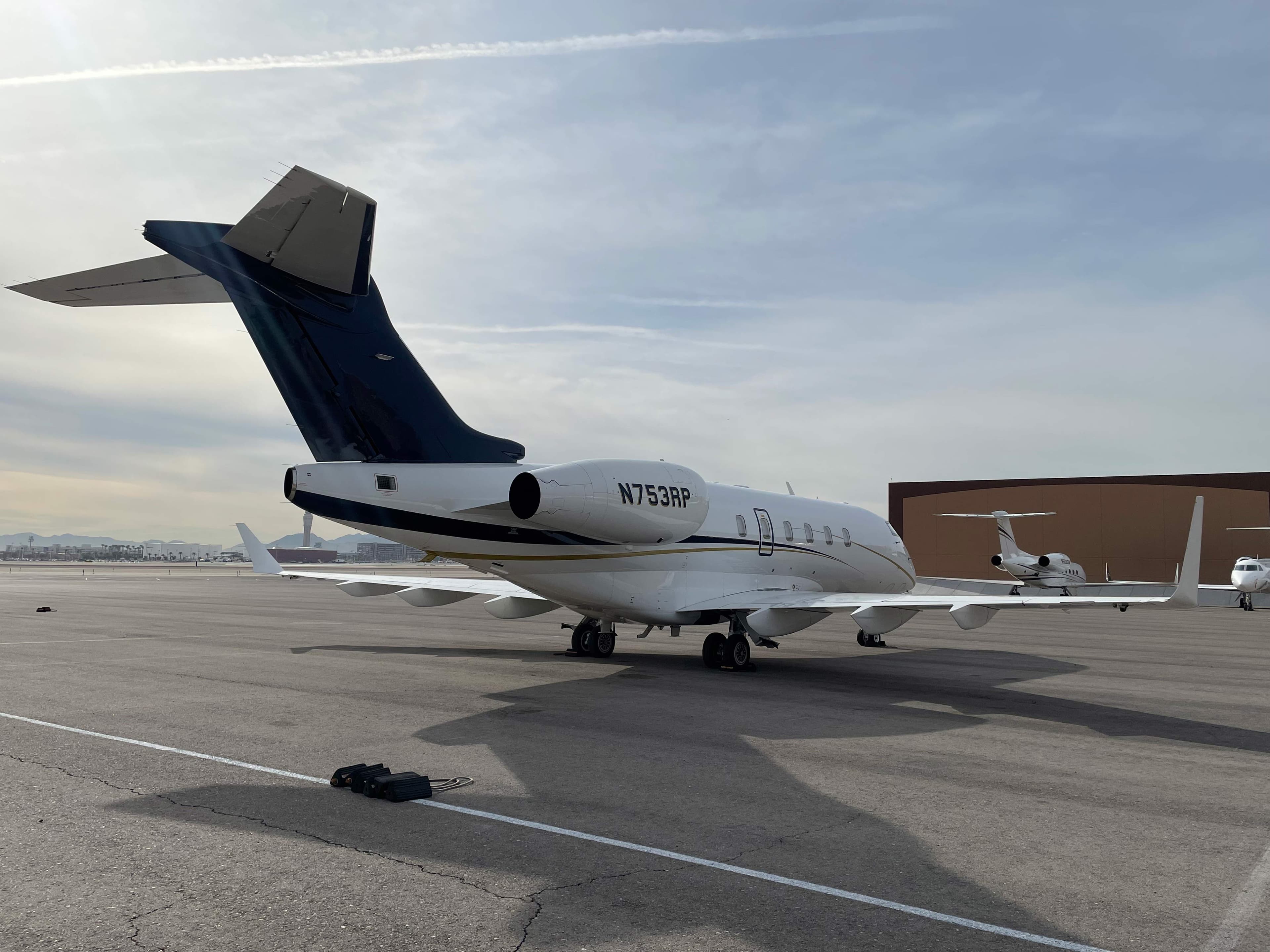 Challenger 300 N753RP