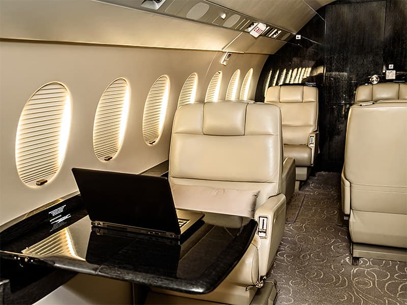 Falcon 2000LX N75EK