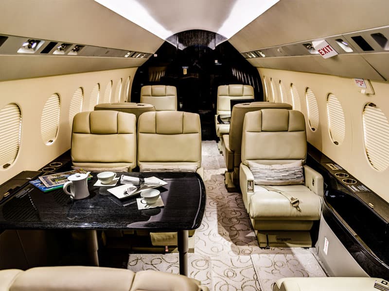 Falcon 2000LX N75EK