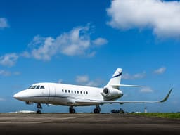 Falcon 2000LX N75EK