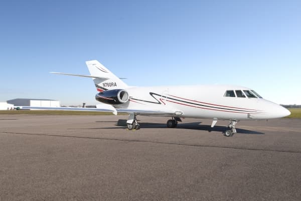 Falcon 20 N760RA
