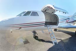 Falcon 20 N760RA