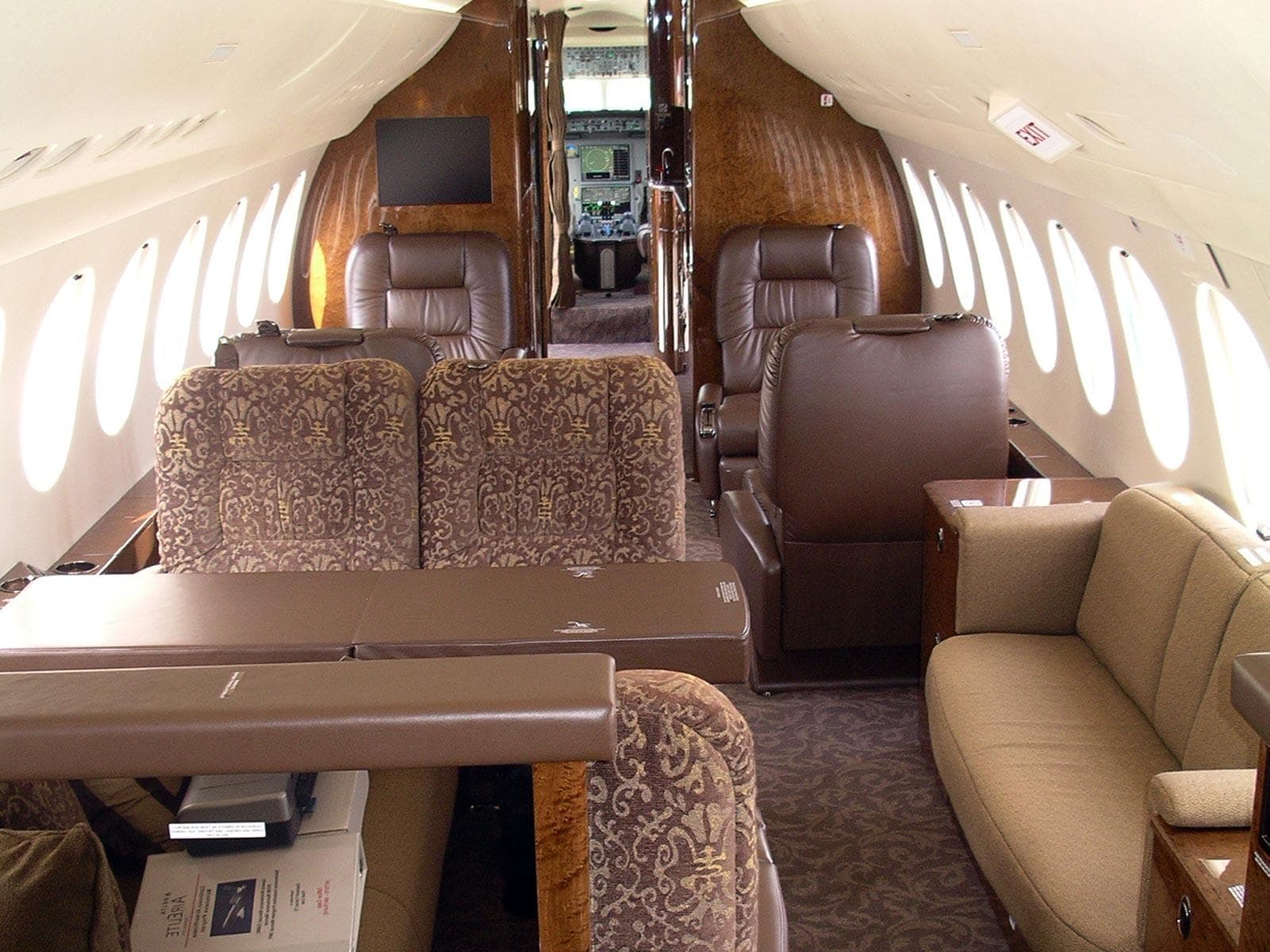 Falcon 7X N7707X
