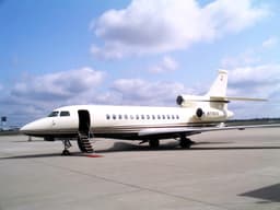 Falcon 7X N7707X