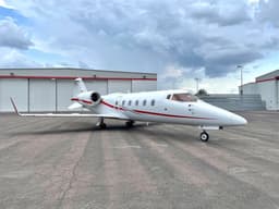 Learjet 60 N770BZ