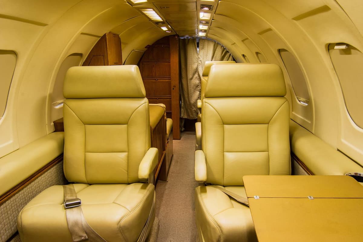 Learjet 35A N770JP