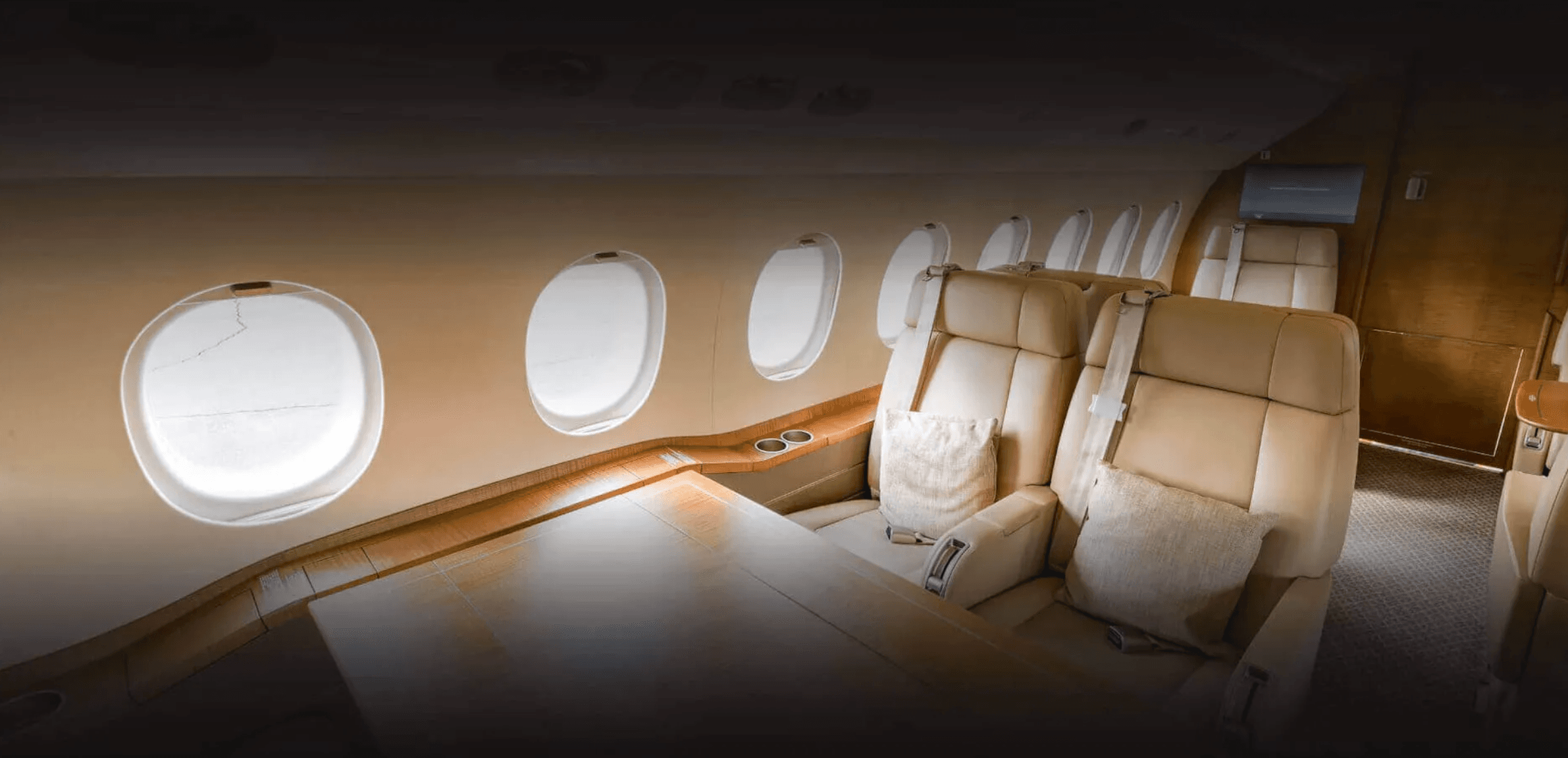 Falcon 2000EX N771HM