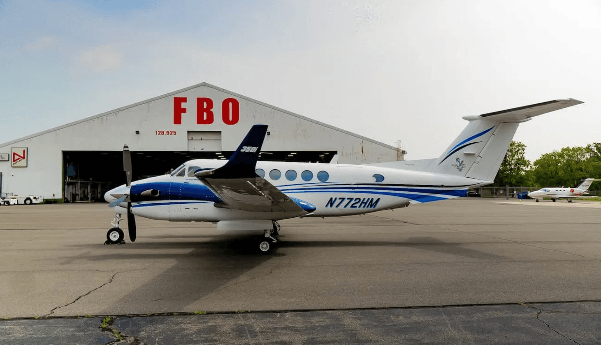 Beechcraft King Air 350iER N772HM