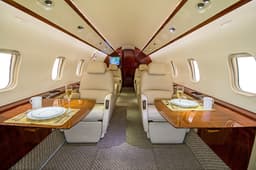 Challenger 300 N776CJ