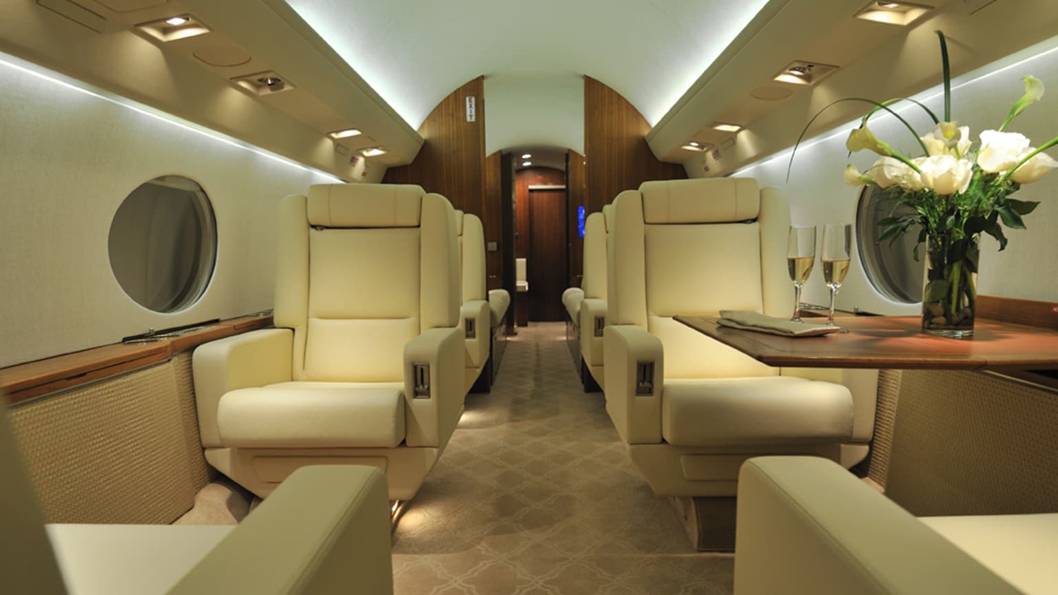 Gulfstream V N776RB