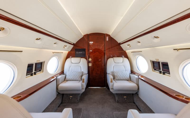 Gulfstream IV N7799T