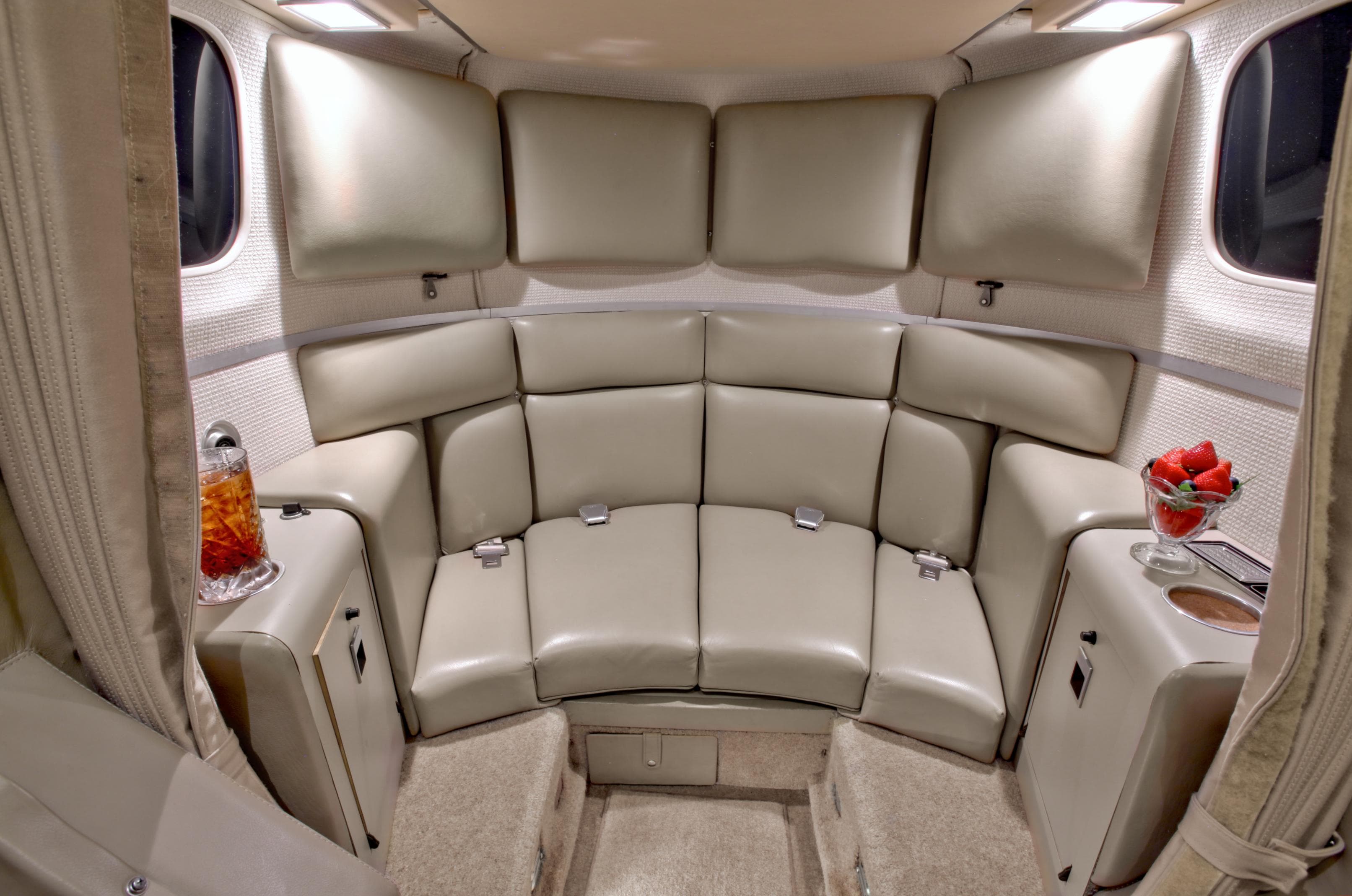 Aero Commander 690 N77HS