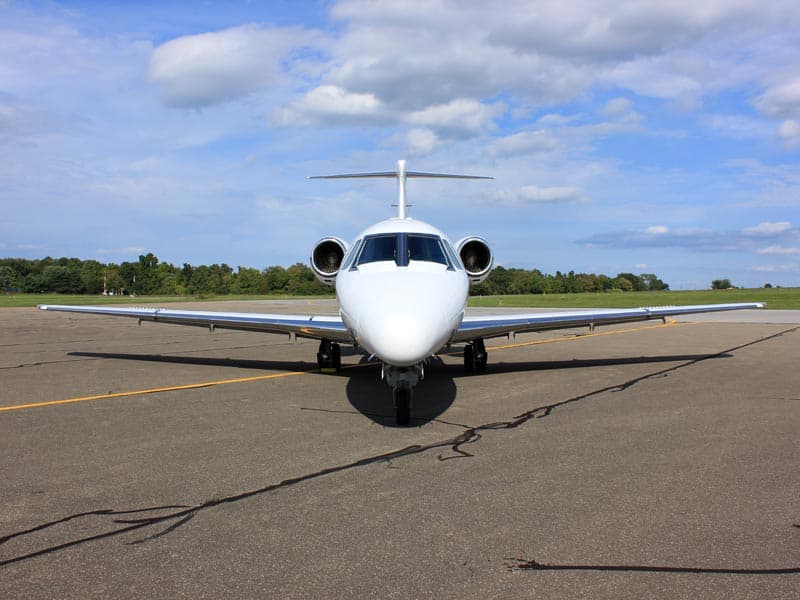 Cessna Citation VII N77SF