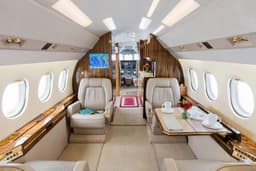 Falcon 2000 N783FS