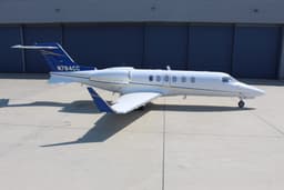 Learjet 40XR N784CC
