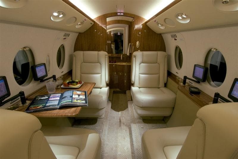 Gulfstream G150 N787BN