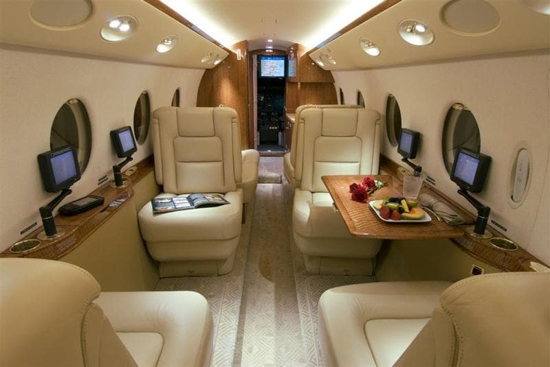 Gulfstream G150 N787BN