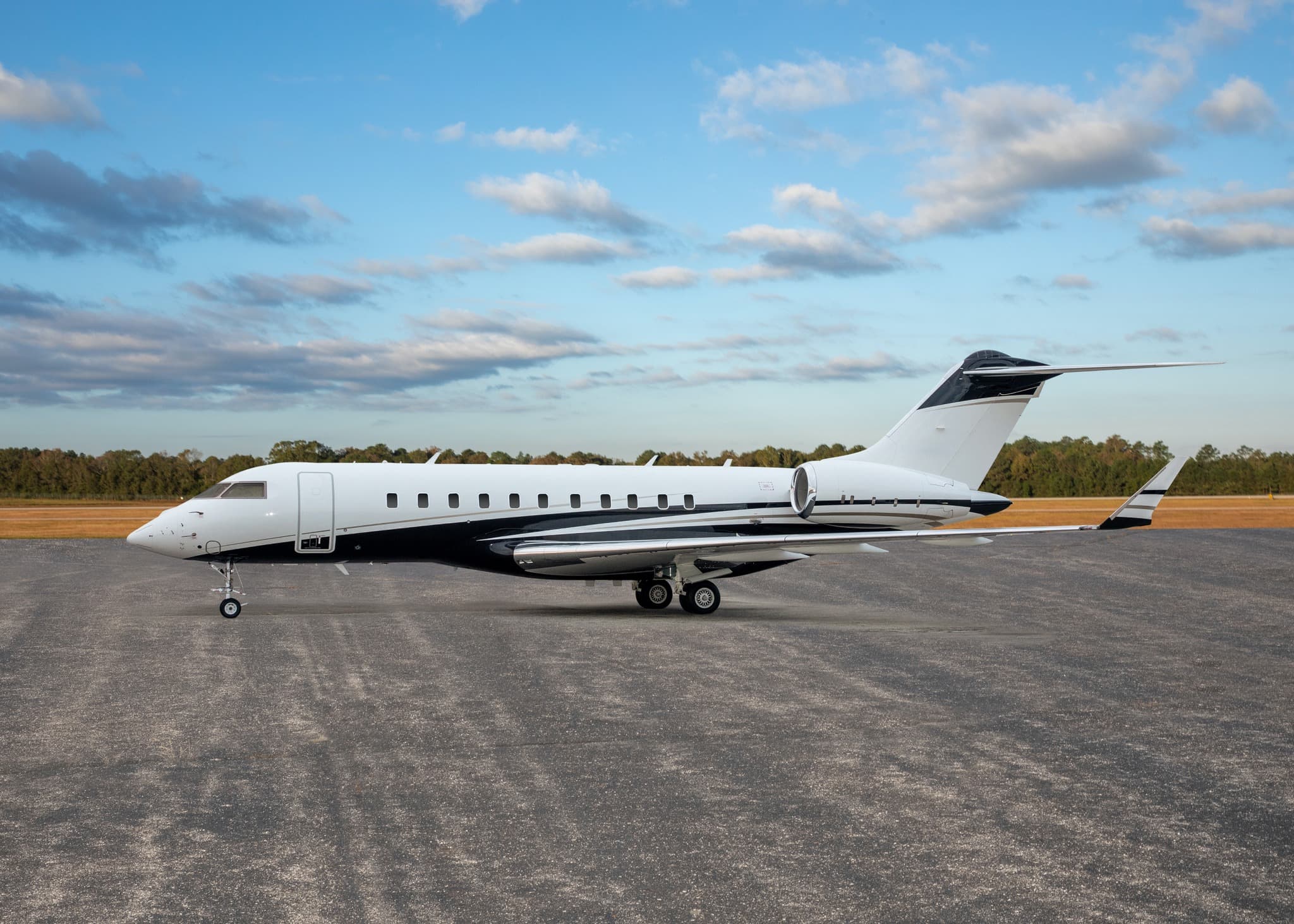 Global 5000 N799GS