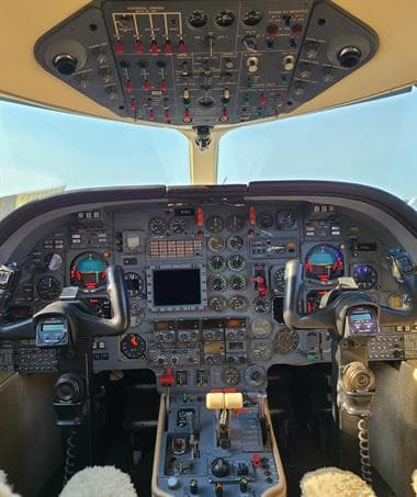 Falcon 10 N79CJ