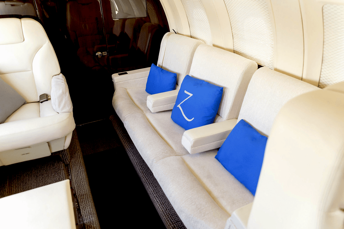 Hawker 800A N800PZ