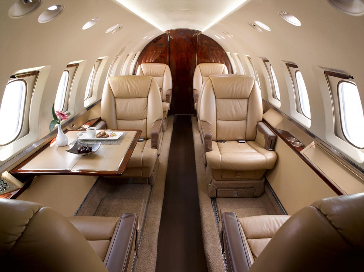 Hawker 800XP N800UW