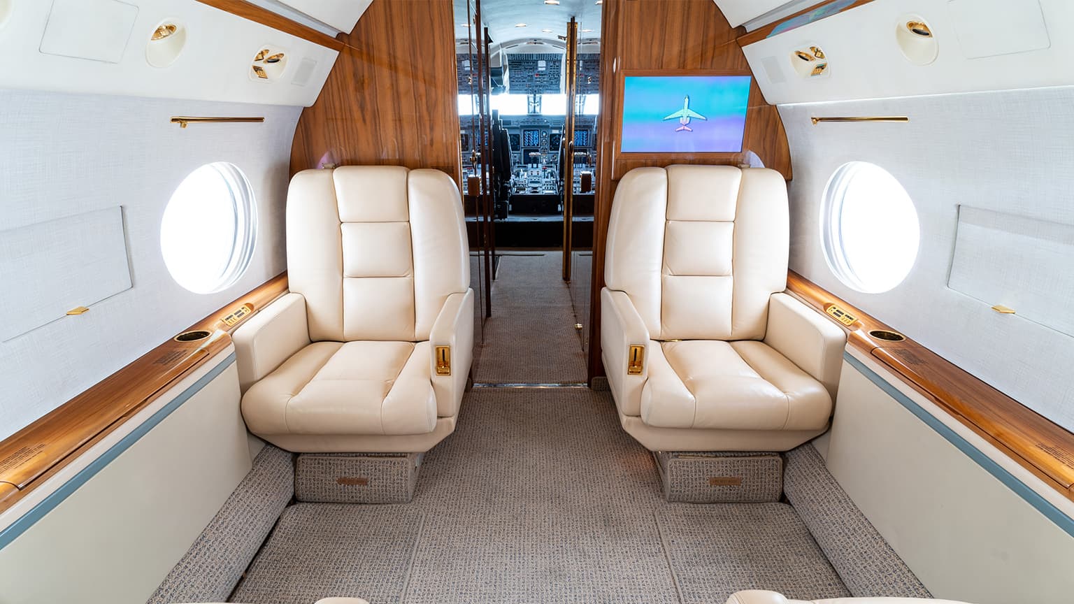 Gulfstream V N801HH