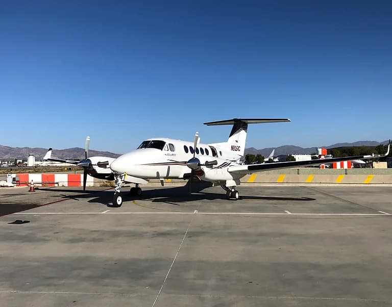 Beechcraft King Air B200 N805C