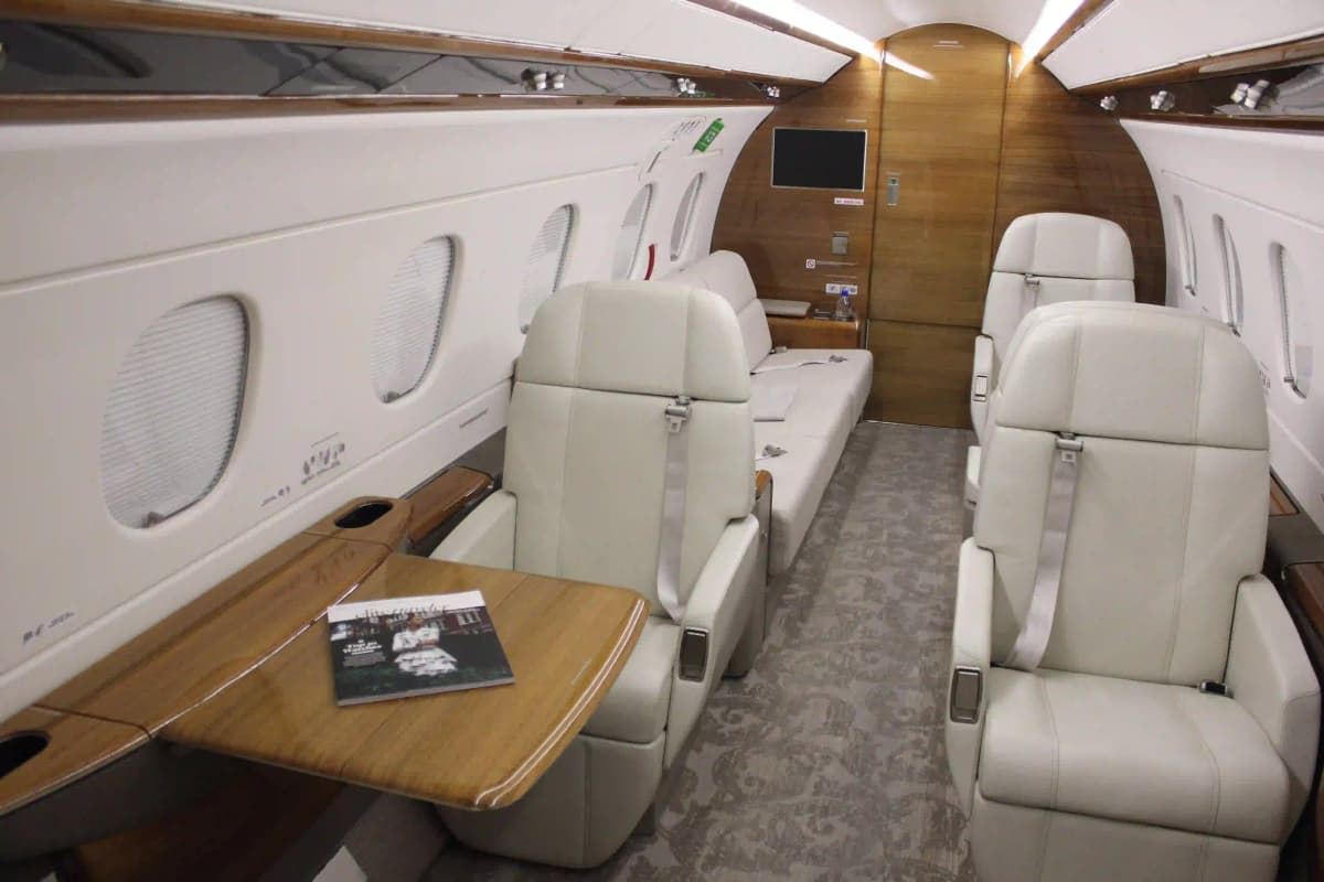 Praetor 600 / Embraer Legacy 500 N806DE