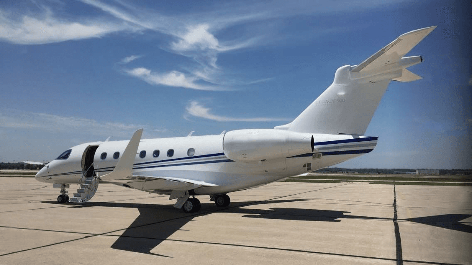 Praetor 600 / Embraer Legacy 500 N806DE