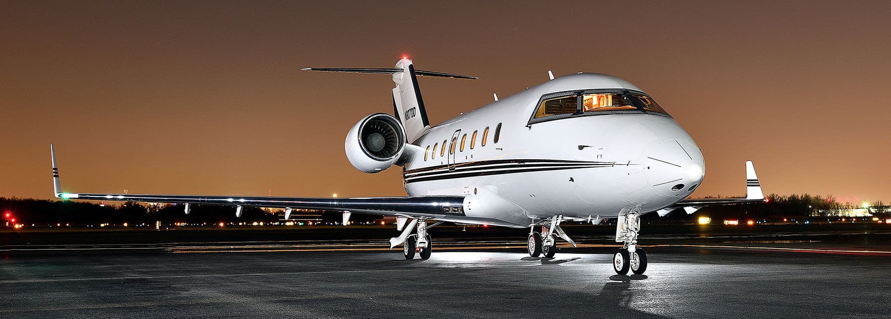 Challenger 601 N807DD