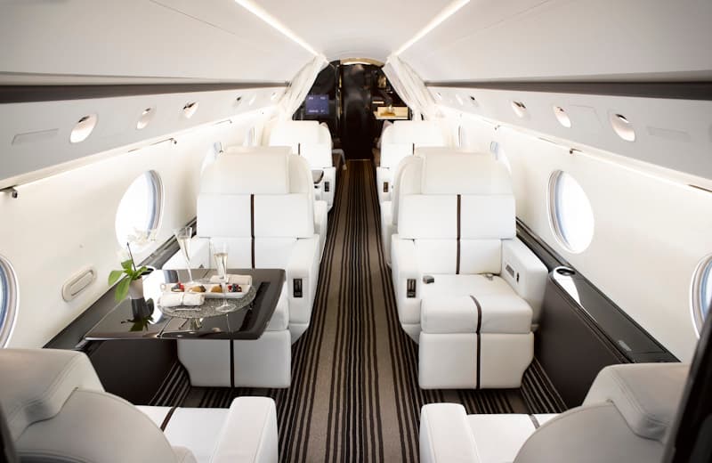 Gulfstream V N808JG