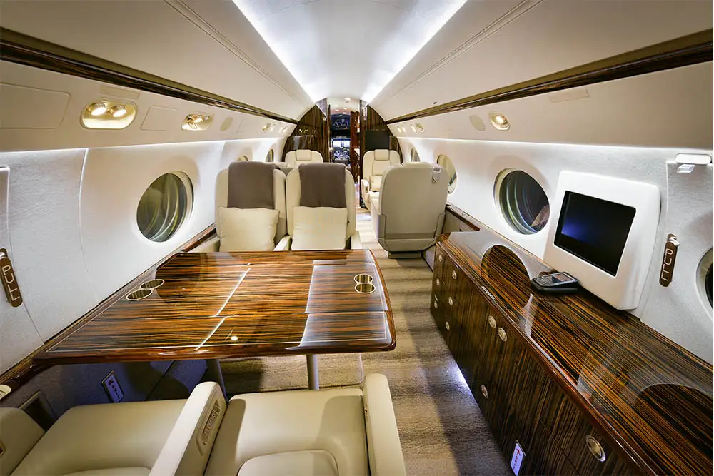Gulfstream G550 N808TC