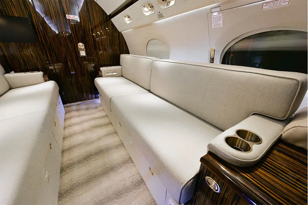 Gulfstream G550 N808TC