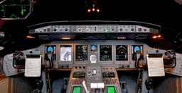 Global 5000 N80AK