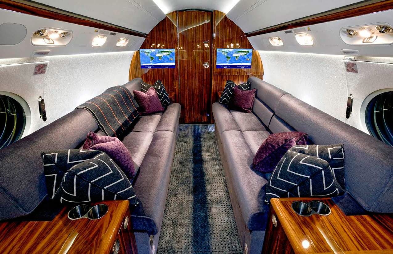 Gulfstream G450 N817DE