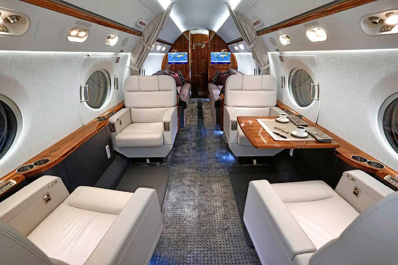 Gulfstream G450 N817DE