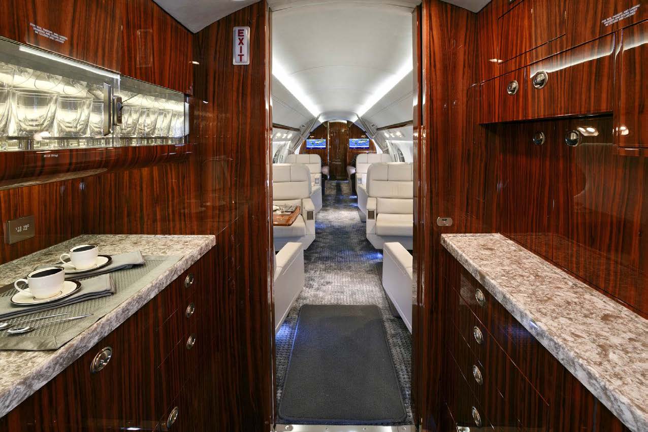 Gulfstream G450 N817DE