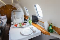Cessna Citation Sovereign N817TV