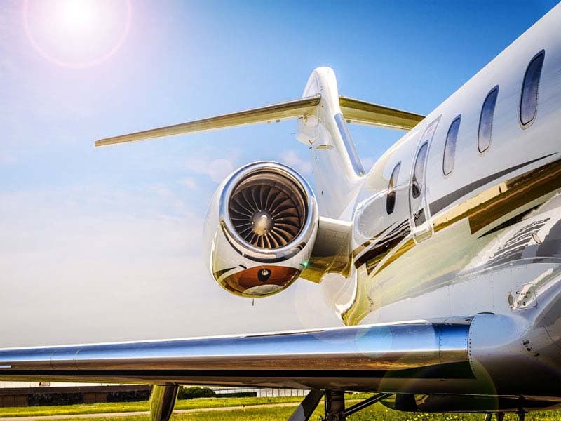 Challenger 300 N818WF