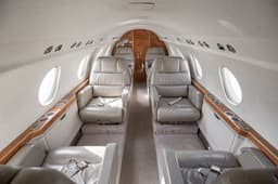 Falcon 20 N81P