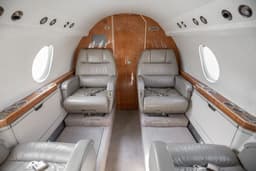 Falcon 20 N81P