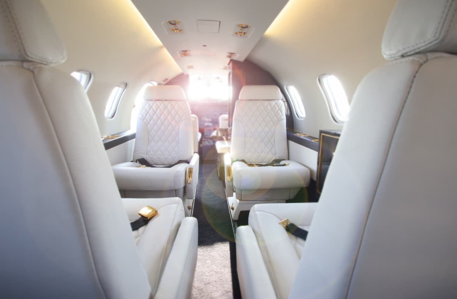 Learjet 35A N81RA
