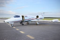 Learjet 35A N81RA