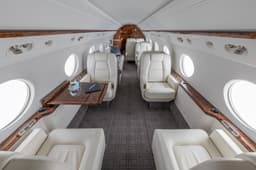 Gulfstream G550 N8228N